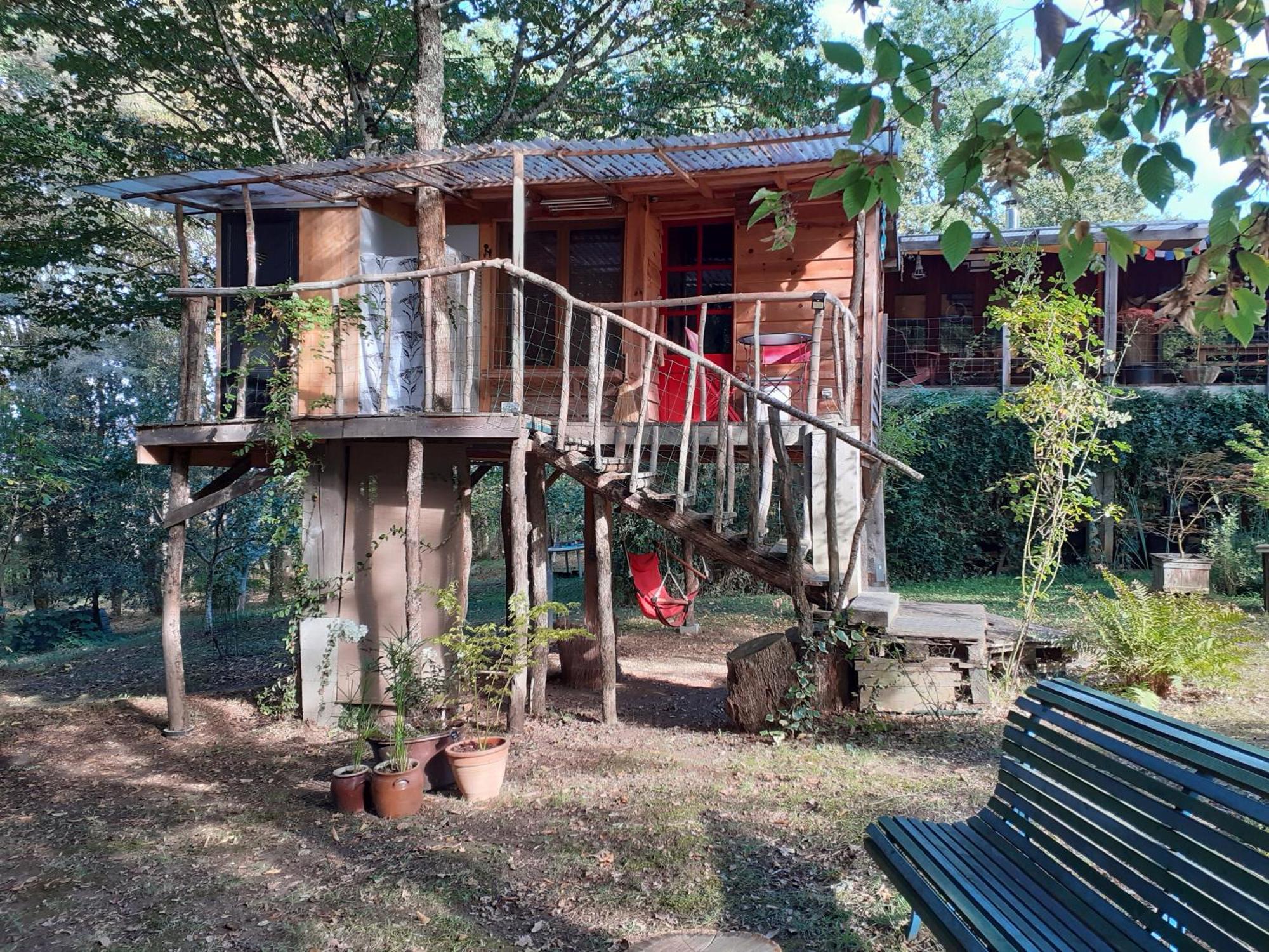 La Cabane De L'Oiseau Couze-et-Saint-Front Екстериор снимка